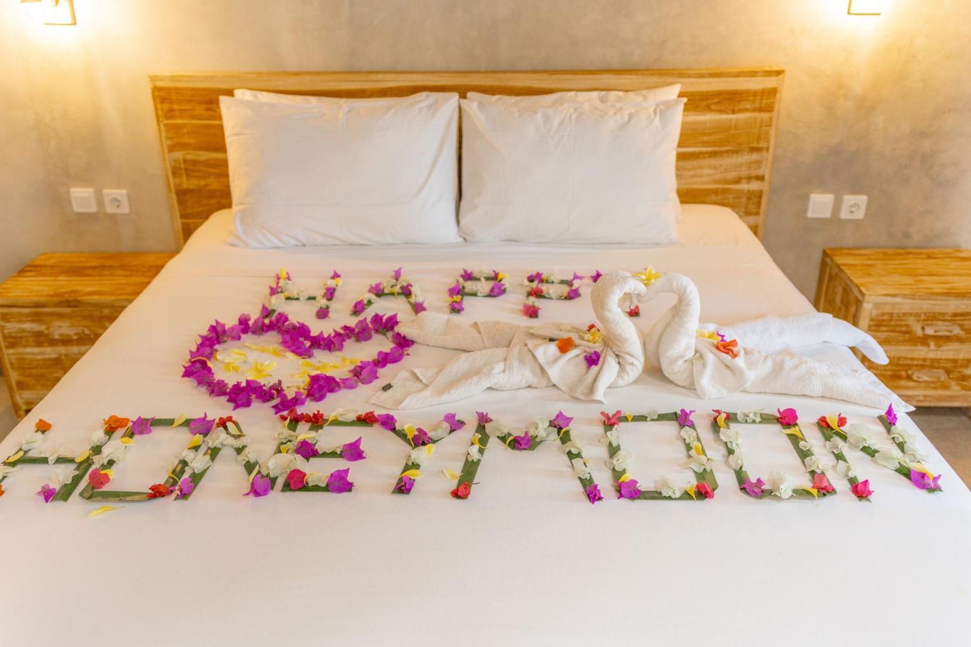 Golden Garuda Cottages Polilit Exterior foto
